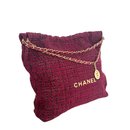 Chanel 22 mittelgroße Hobobag aus Tweed Burgunderrot goldene Hardware / neuwertig Chanel