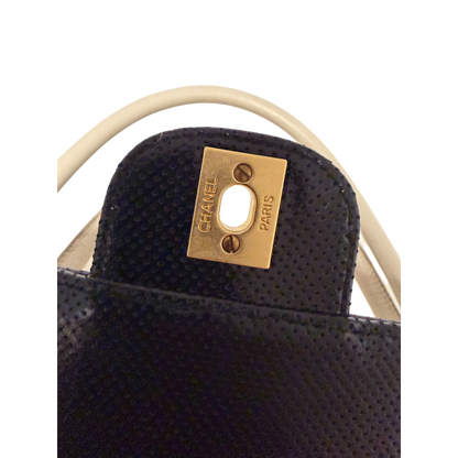 Chanel Single Flap Bag Medium Lammleder perforiert  Schwarz/Weiß / sehr gut Chanel
