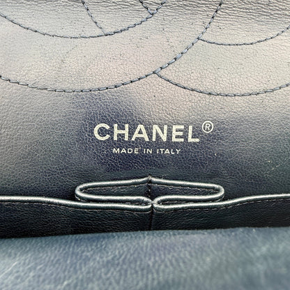 Chanel 2.55 Reissue 227 Double Flap Bag Marineblau / gut Chanel