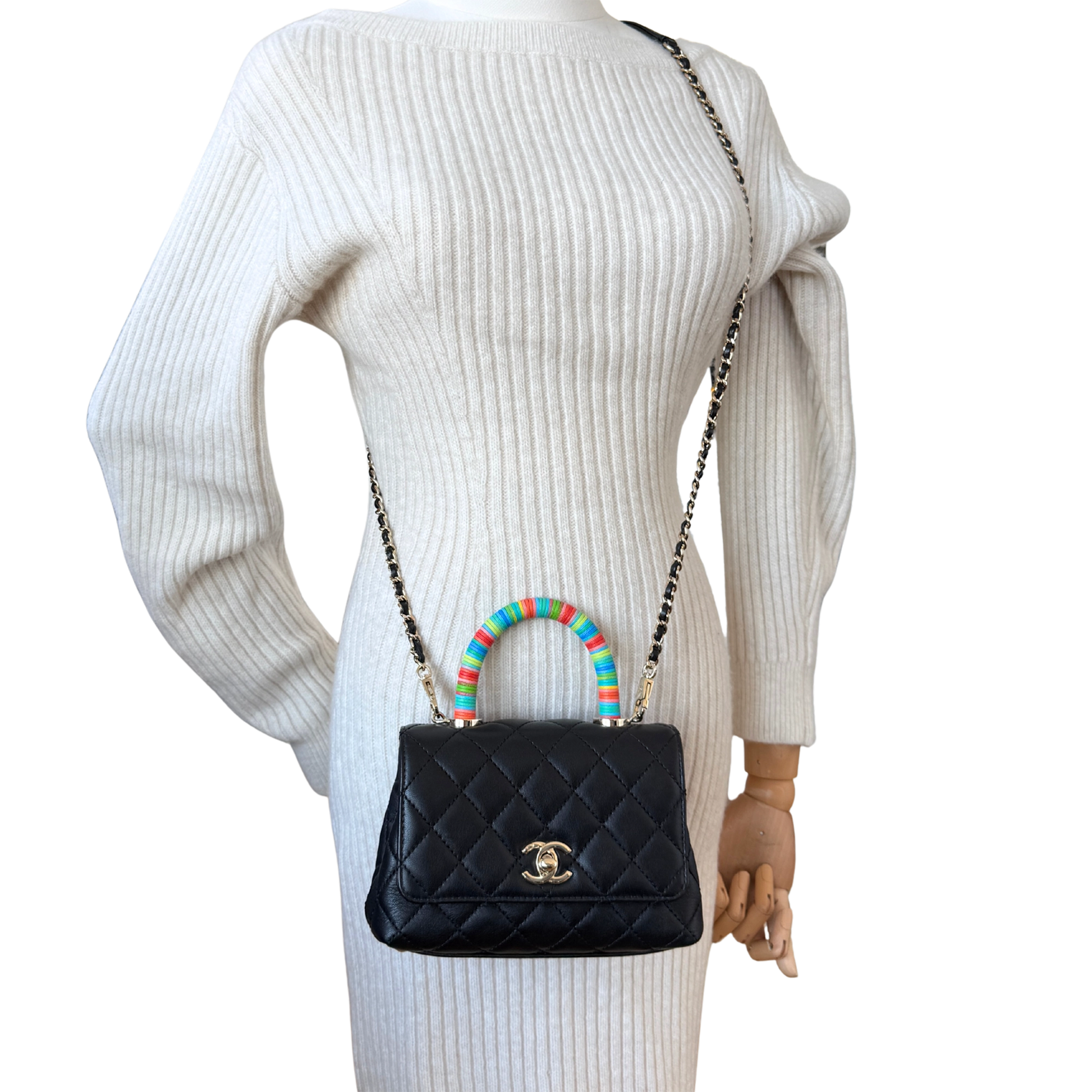 Chanel Mini Flap Bag mit Rainbow Top Handle Lammleder Schwarz / neuwertig Chanel