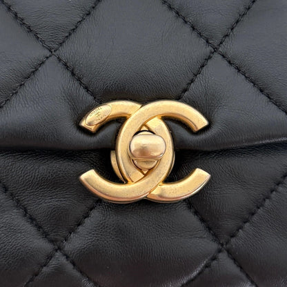 Chanel Mini Quilted Candy Chain Flap Bag Lammleder Schwarz / sehr gut Chanel