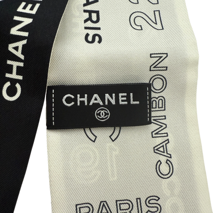 Chanel Change Twilly aus Seide Schwarz & Weiß / neuwertig Chanel