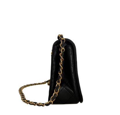 Chanel Timeless Single Flap Small Schwarz Lammleder mit ID Card / gut Produkt