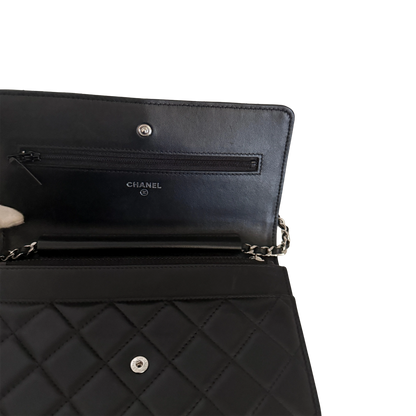 Chanel Wallet on Chain Bag Lammleder Schwarz silberne Hardware / neuwertig Chanel
