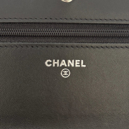 Chanel Wallet on Chain Bag Lammleder Schwarz silberne Hardware / neuwertig Chanel