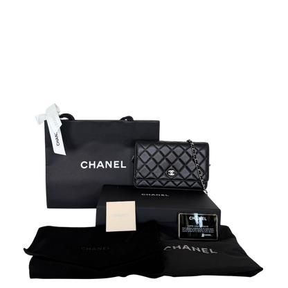 Chanel Wallet on Chain Bag Lammleder Schwarz silberne Hardware / neuwertig Chanel