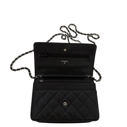Chanel Wallet on Chain Bag Lammleder Schwarz silberne Hardware / sehr gut Chanel