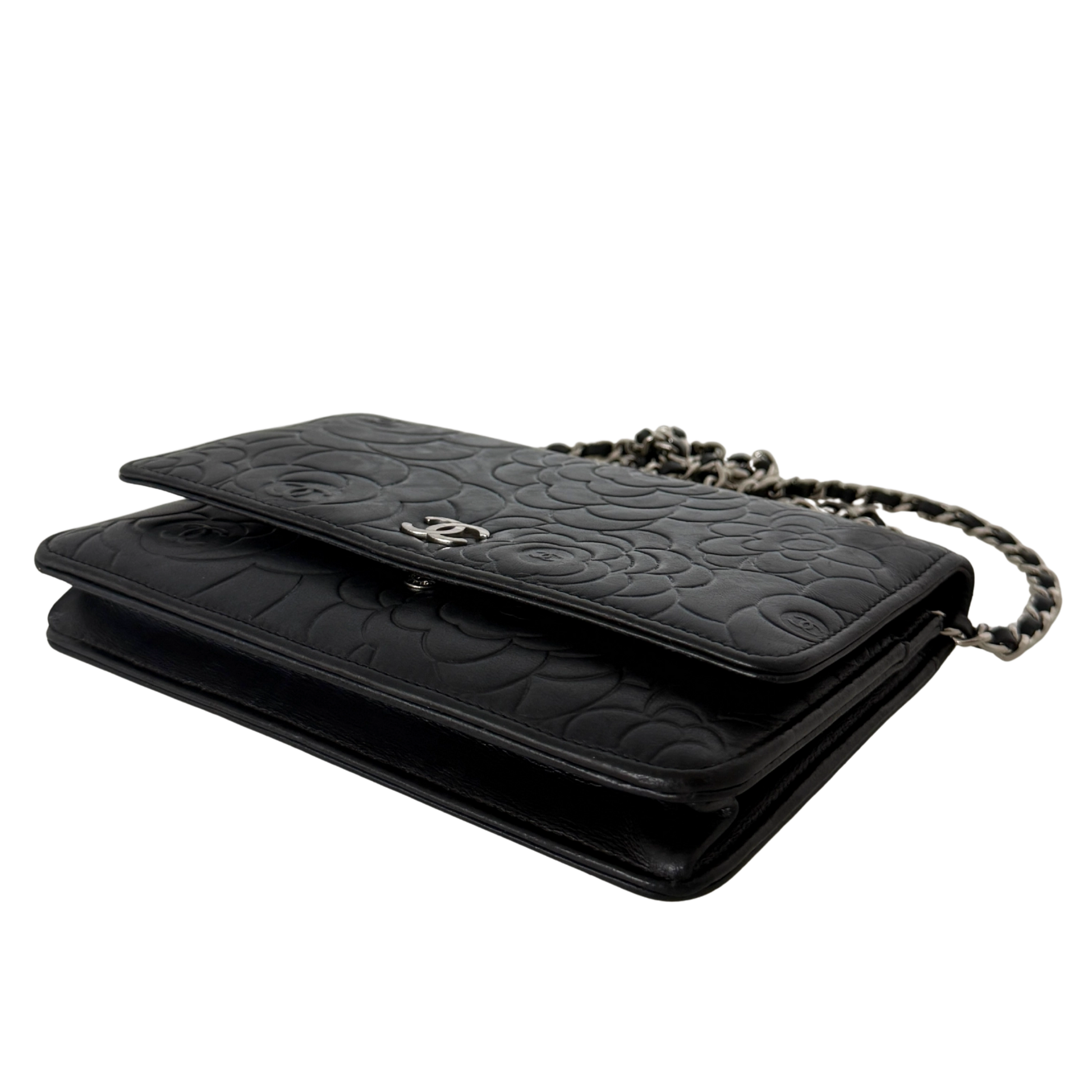 Chanel Wallet On Chain Camellia Lammleder Schwarz goldene Hardware / sehr gut Chanel