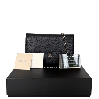 Chanel Wallet On Chain Camellia Lammleder Schwarz goldene Hardware / sehr gut Chanel