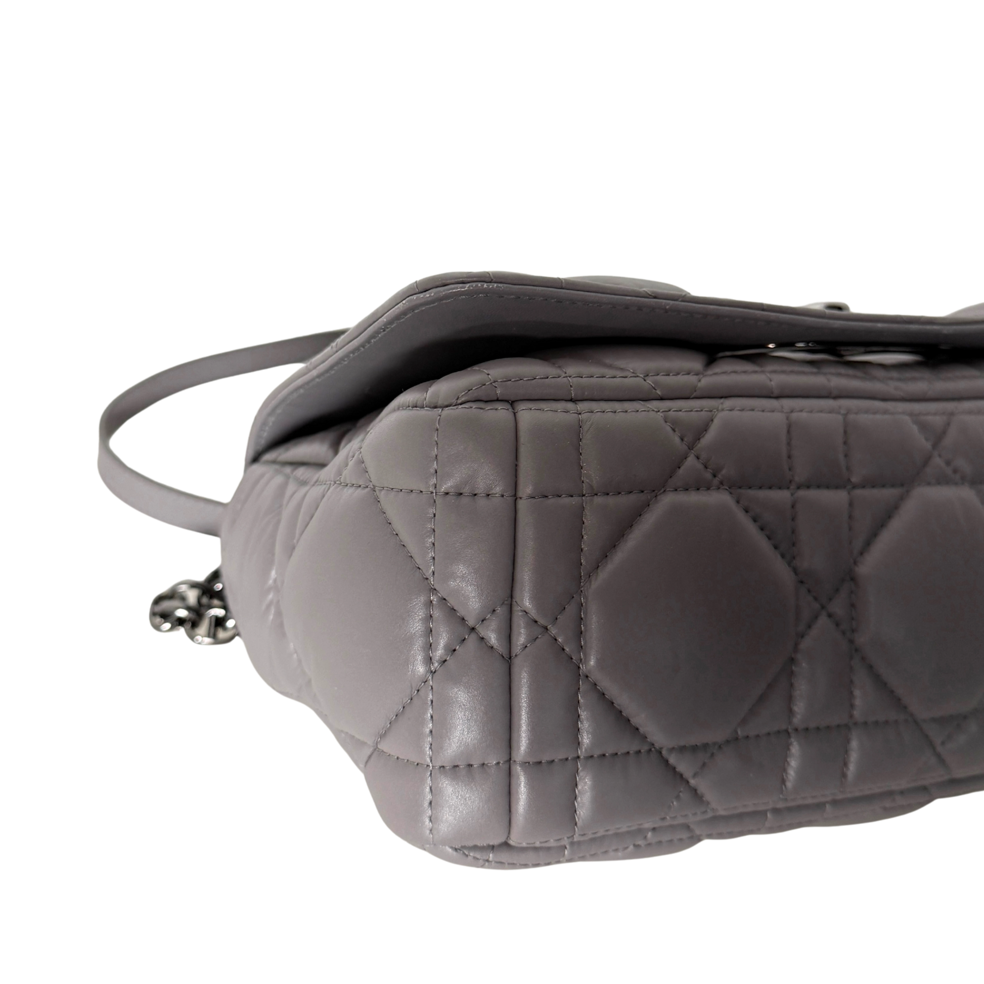 Dior Mittelgroße Caro Tasche Dunkelgrau / sehr gut Dior