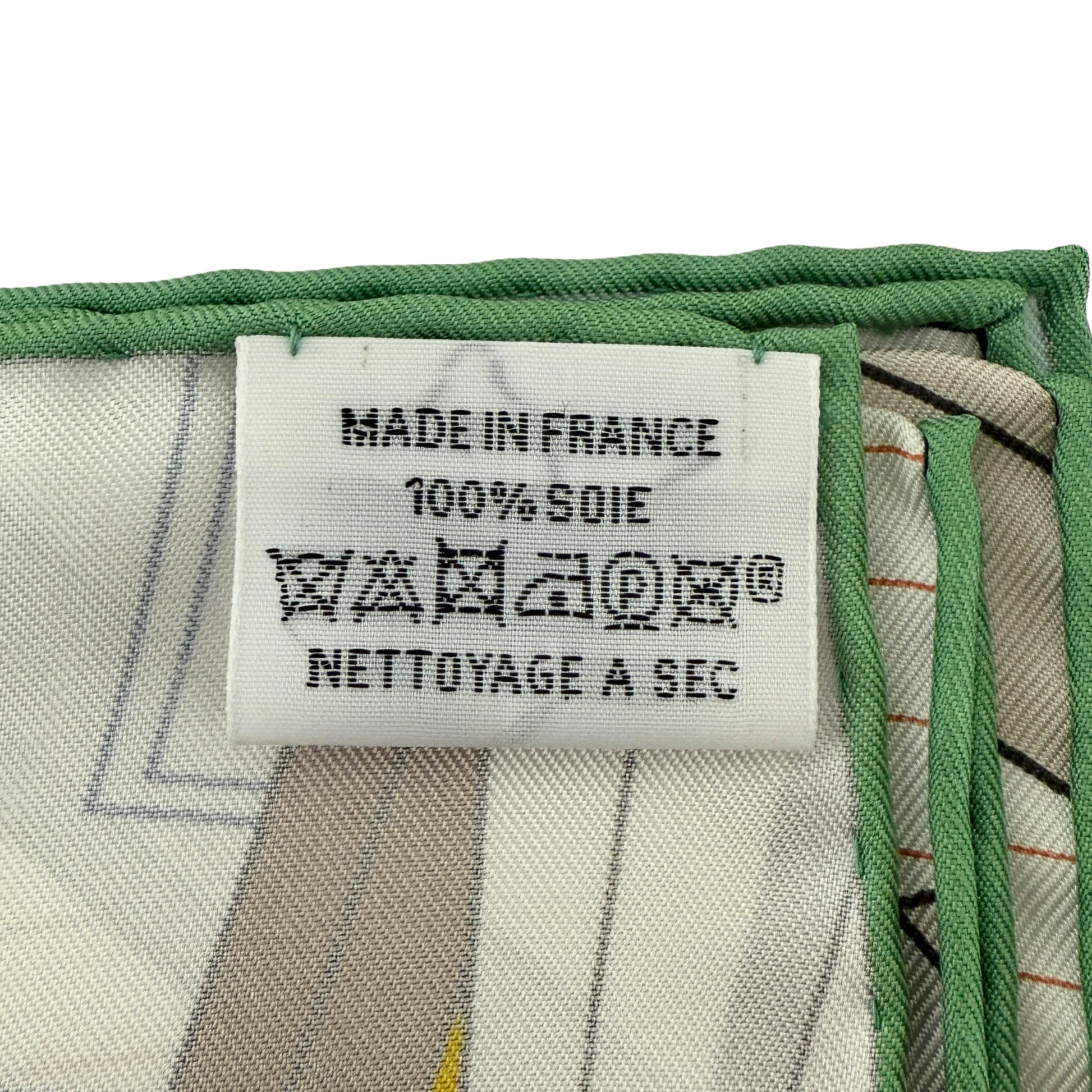 Hermès Carré 90 MYSTERE AU 24 Seidentuch Grau Fullset / neuwertig Hermès