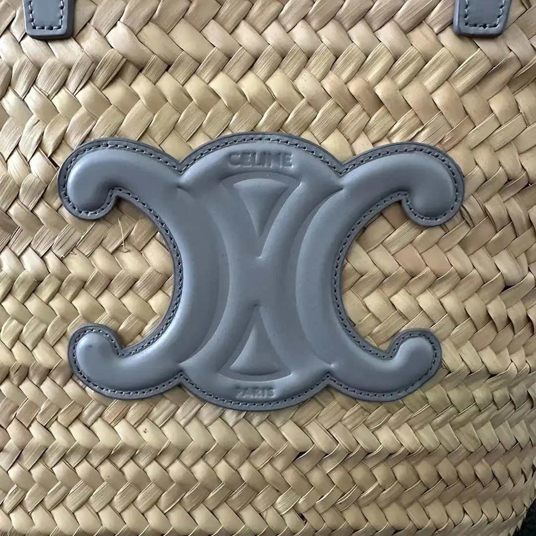 Celine Triomphe Korbtasche Medium blau aus Palmblättern und Kalbsleder / ungetragen CELINE