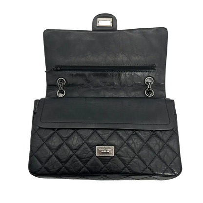 Chanel 2.55 Reissue 226 Medium Double Flap Bag schwarz / neuwertig Chanel