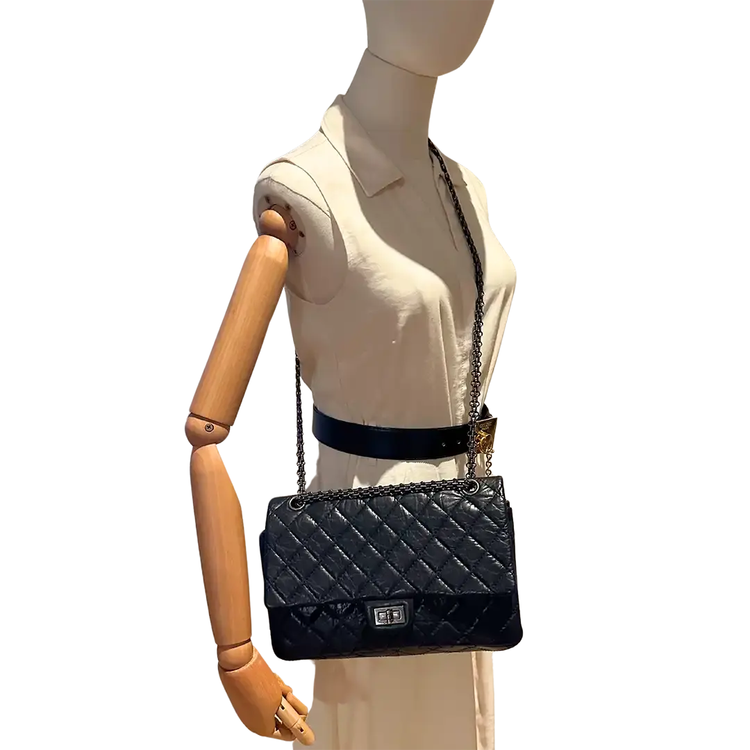 Chanel 2.55 Reissue 226 Medium Double Flap Bag schwarz / neuwertig Chanel