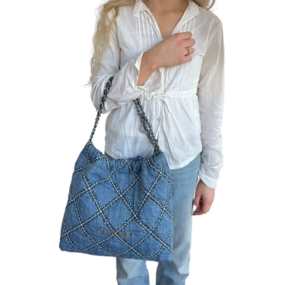 Chanel 22 mittelgoße Hobobag Denim 2022 / sehr gut Chanel