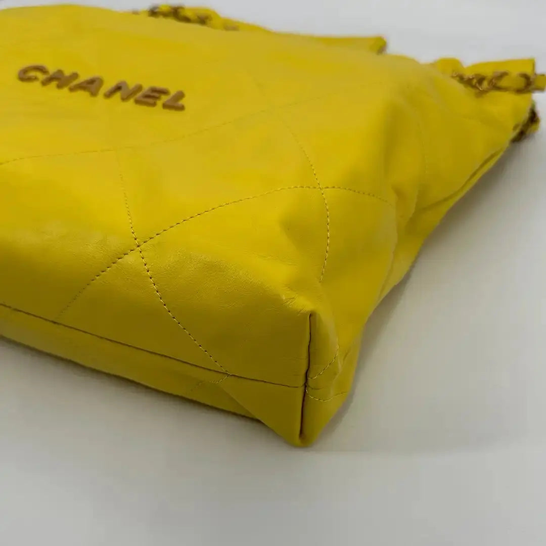 Chanel 22 mittelgroße Tasche Kalbsleder gelb / neuwertig Chanel