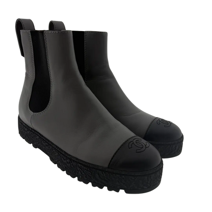 Chanel Boots grau Größe 41 / guter Zustand Chanel