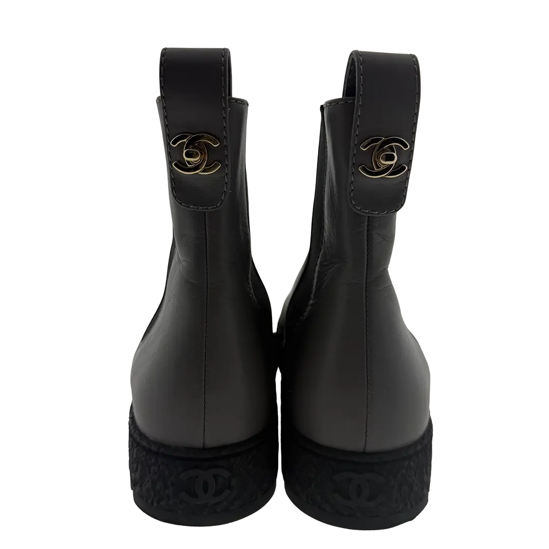 Chanel Boots grau Größe 41 / guter Zustand Chanel