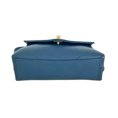 Chanel Chevron Coco Waist Bag blau / sehr gut Chanel