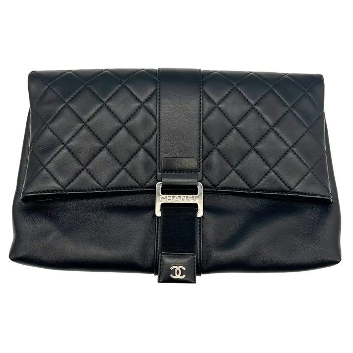 Chanel Clutch gestepptes Leder schwarz Arbeitstasche / sehr gut Chanel