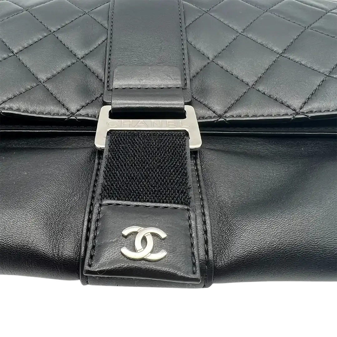Chanel Clutch gestepptes Leder schwarz Arbeitstasche / sehr gut Chanel