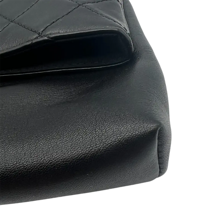 Chanel Clutch gestepptes Leder schwarz Arbeitstasche / sehr gut Chanel