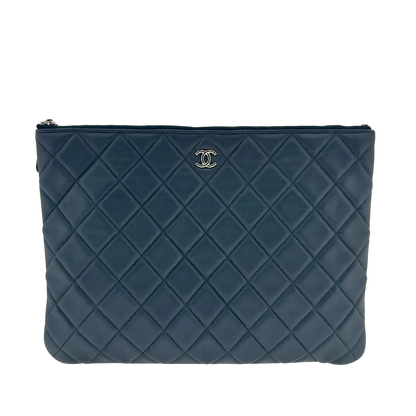 Chanel Coco Mark Pouch Matelasse Clutch dunkelblau / sehr gut Chanel