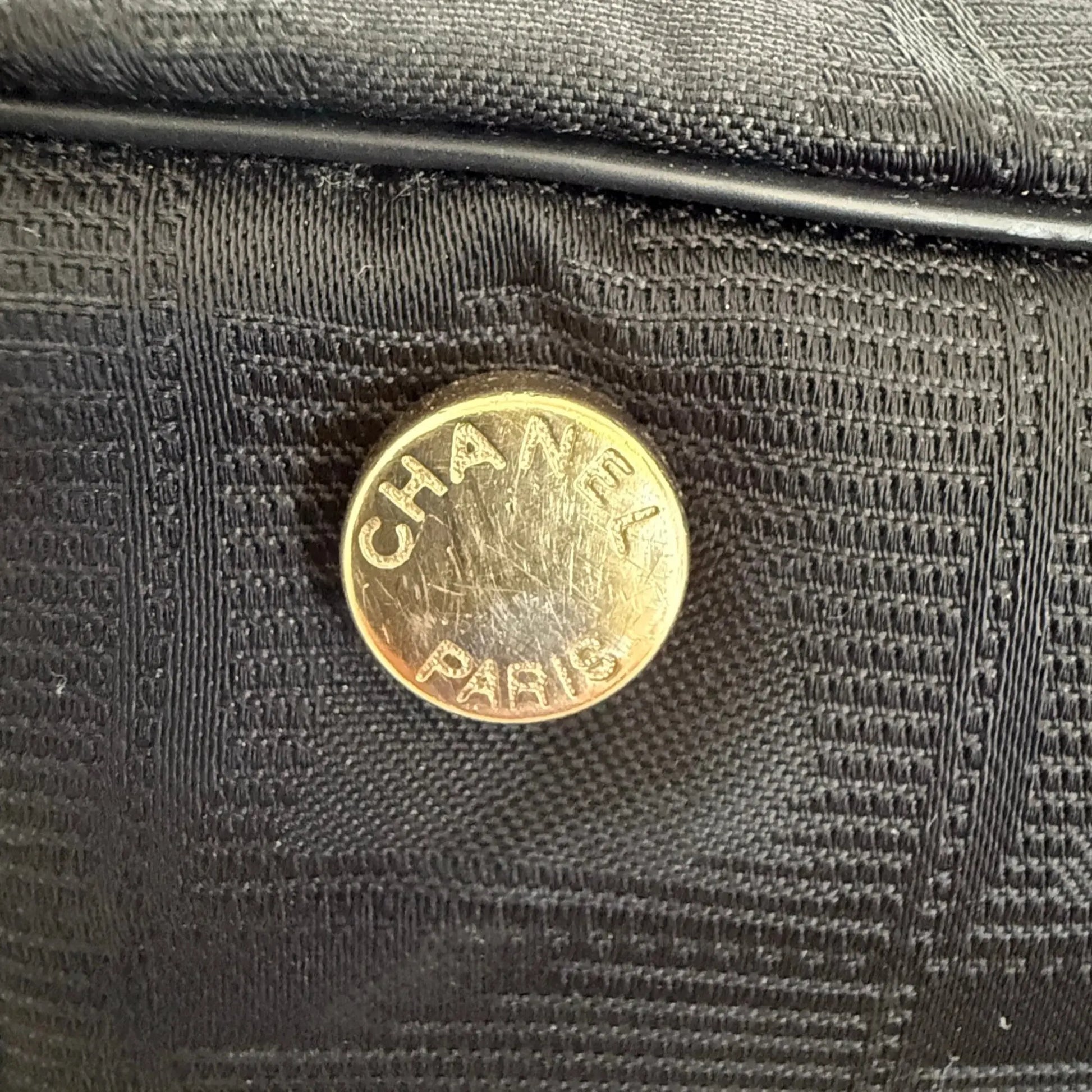 Chanel New Travel Line Tote Bag Schwarz / sehr gut Chanel