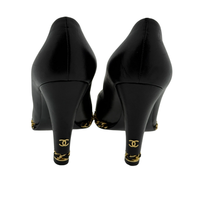Chanel Pumps Black/Metallic Gold Leather Cap Chain Link Größe 38 1/2 / guter Zustand Chanel
