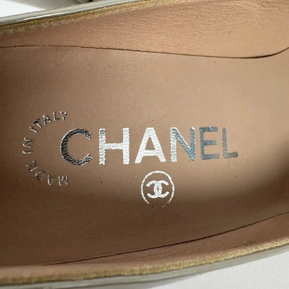 Chanel Pumps Metallic silber Größe 38 / ungetragen Chanel