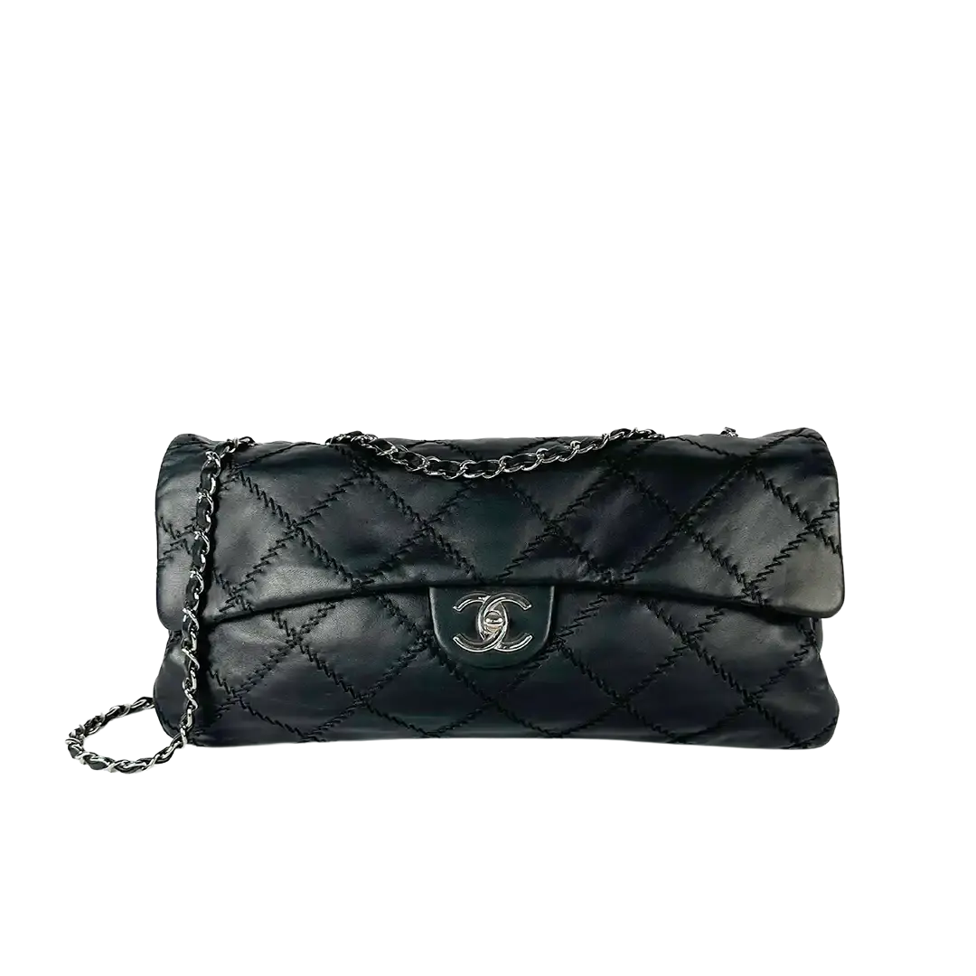 Chanel Timeless Baguette Ultimate Stitch Schultertasche schwarz / neuwertig Chanel