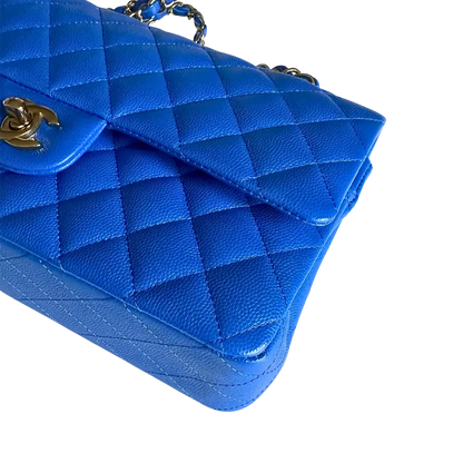 Chanel Timeless Double Flapbag Medium Kaviarleder blau 2022 Fullset / ungetragen Chanel