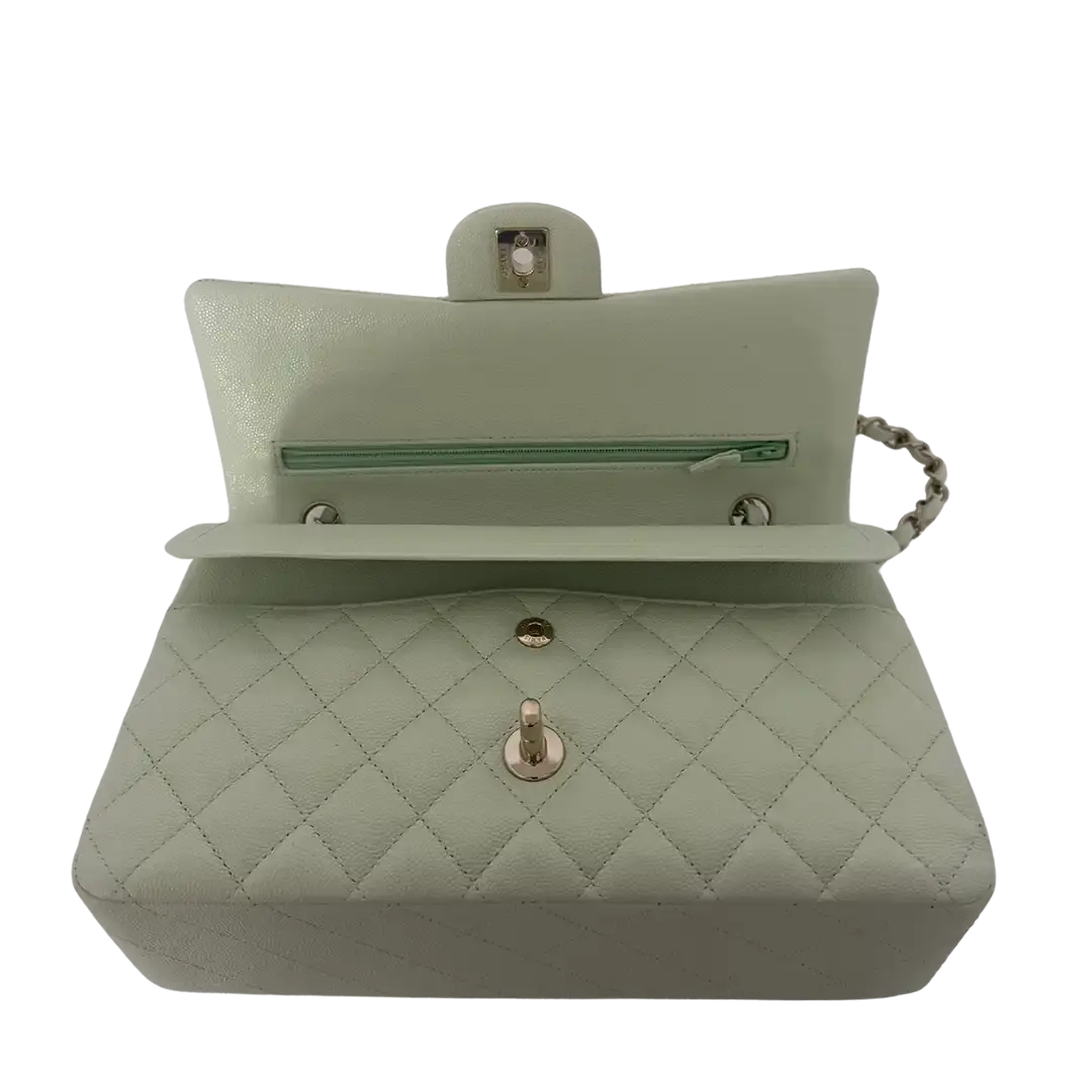 Chanel Timeless Double Flapbag Medium Kaviarleder light green 2022 / ungetragen Chanel