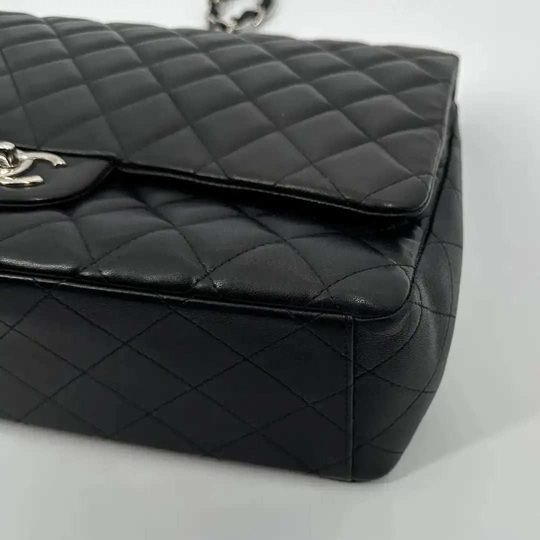 Chanel Timeless Jumbo Double Flap Bag 2011 schwarz Lammleder / sehr gut Chanel