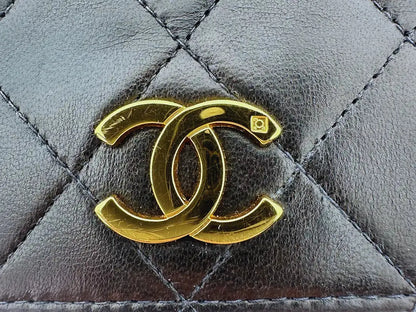 Chanel Timeless Wallet on Chain WOC Vintage Lammleder schwarz vergoldete Hardware/sehr gut Chanel