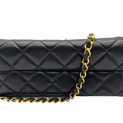 Chanel Vintage Timeless Schultertasche Leder / guter Zustand Chanel