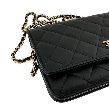 Chanel Wallet on Chain Bag Lammleder schwarz goldene Hardware / sehr gut Chanel