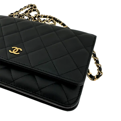 Chanel Wallet on Chain Bag Lammleder schwarz goldene Hardware / sehr gut Chanel