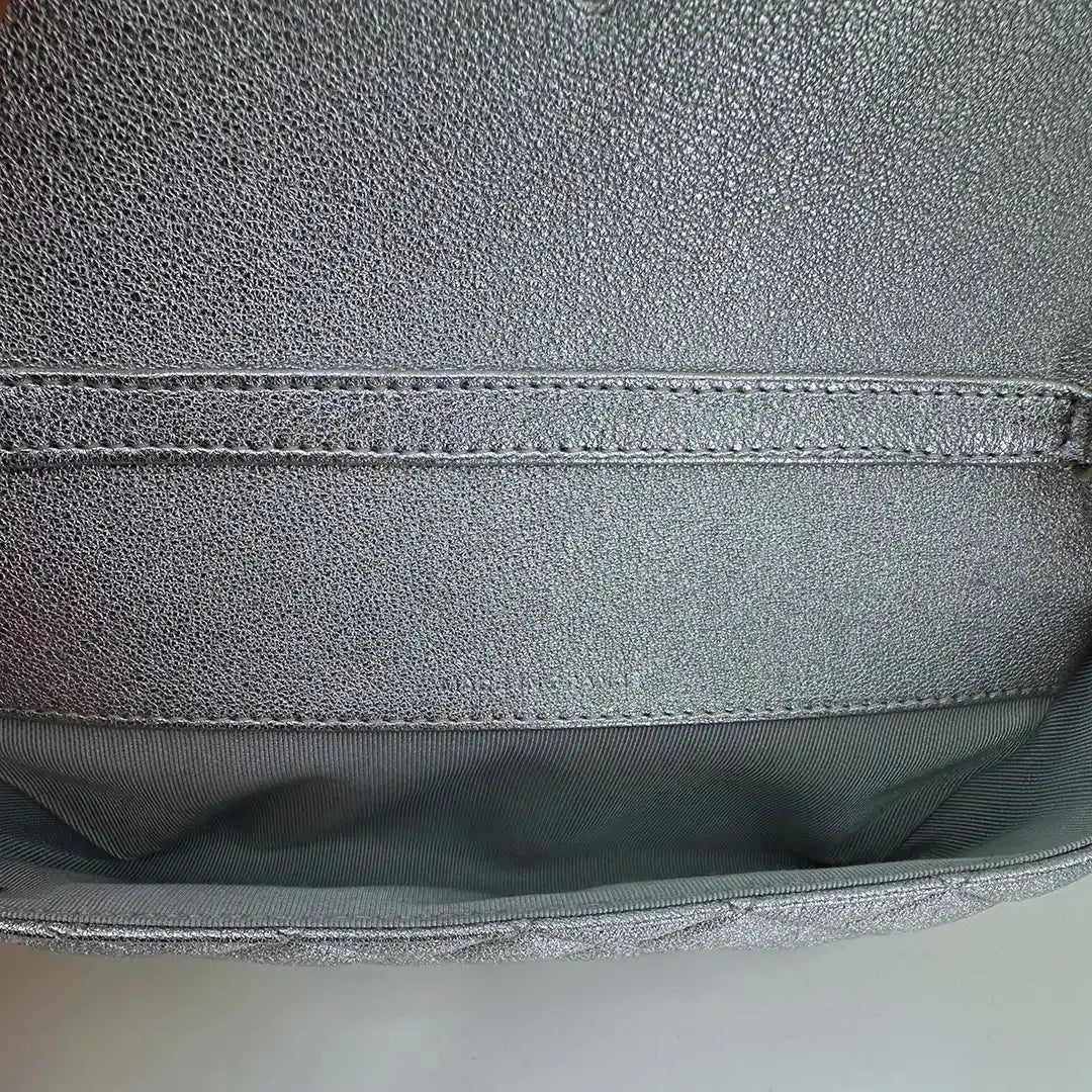 Chanel Wallet on Chain silberfarben mit Metallic-Effekt limitiert / ungetragen Chanel