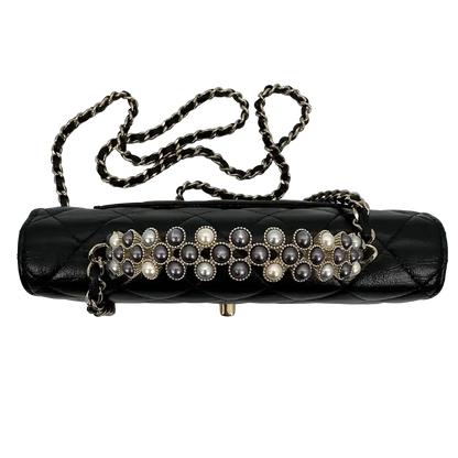 Chanel limited Wallet on Chain Pearl Top Handle glänzendes Lammleder / sehr gut Chanel