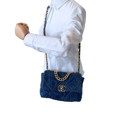 Chanel 19 Flap Bag Small Tasche Denim blau Fullset / sehr gut Chanel