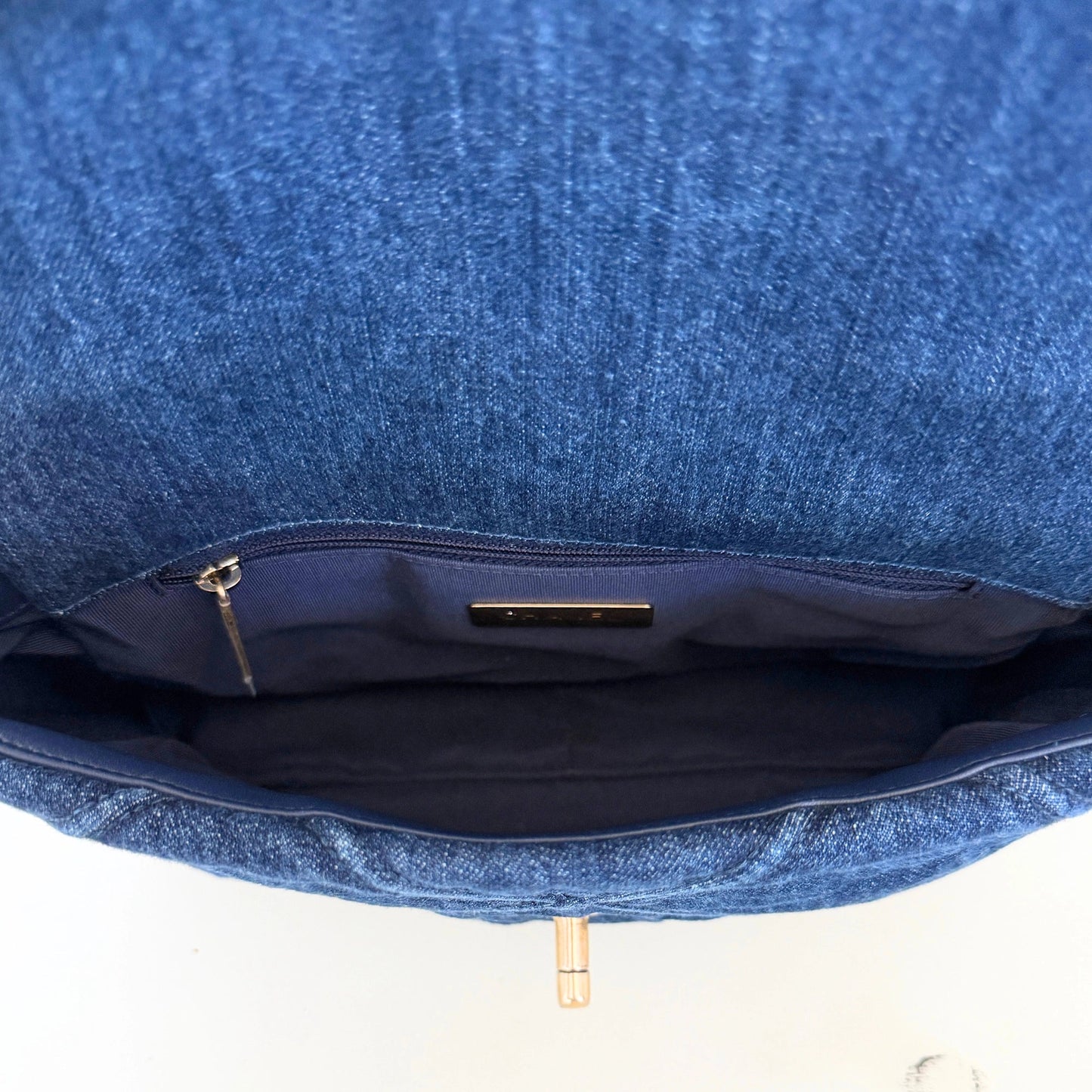 Chanel 19 Flap Bag Small Tasche Denim blau Fullset / sehr gut Chanel