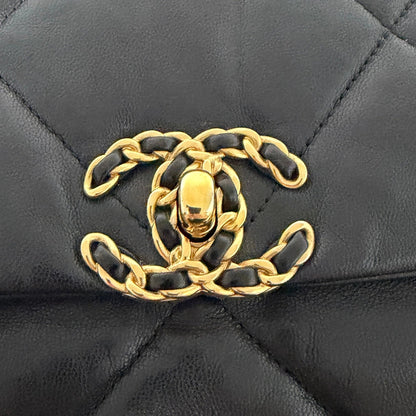 Chanel 19 Flap Bag Small Tasche Leder schwarz / sehr gut Chanel