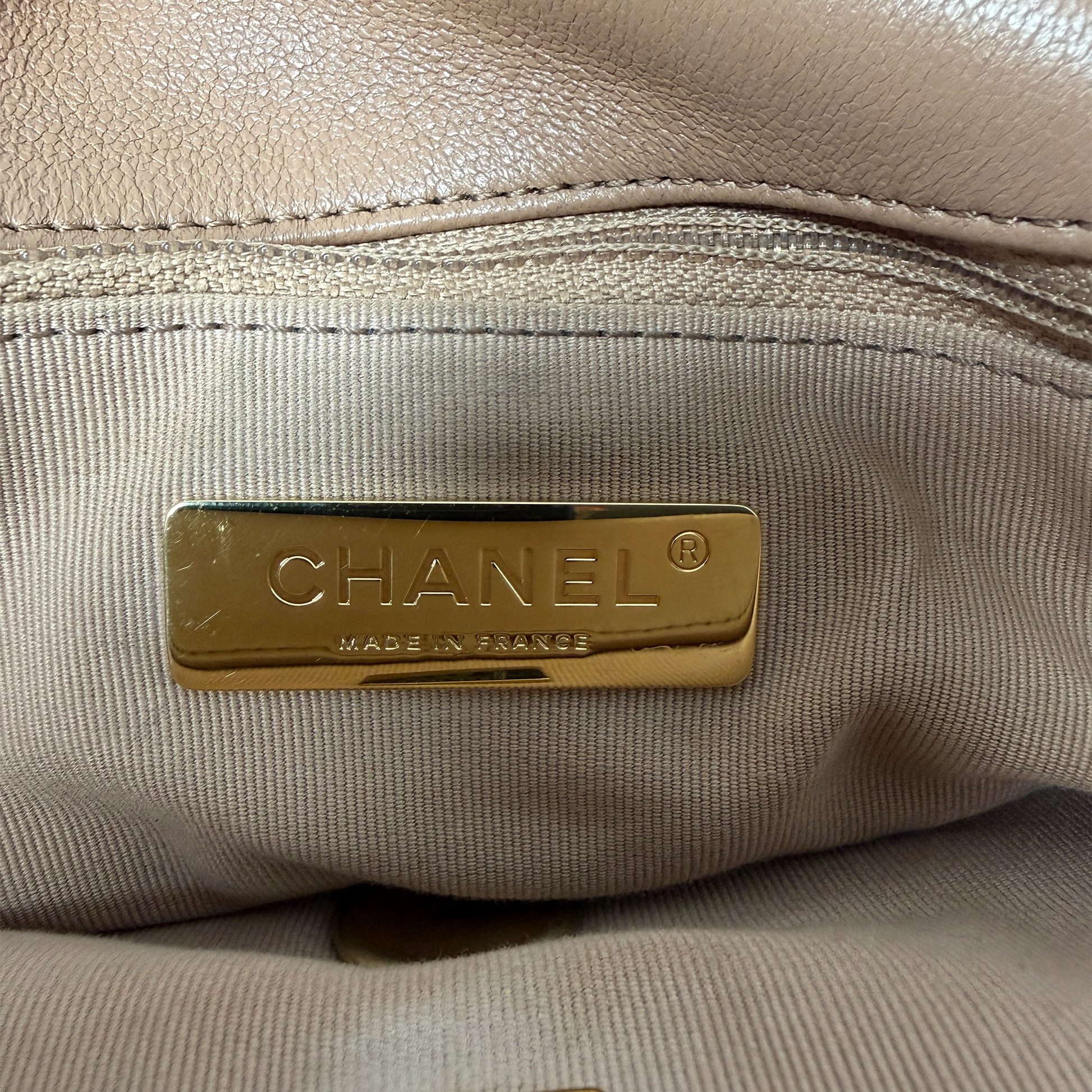 Chanel 19 Flap Bag Medium Lammleder braun Chanel