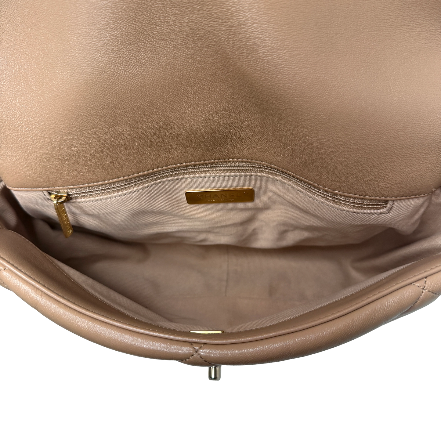 Chanel 19 Flap Bag Medium Lammleder braun Chanel