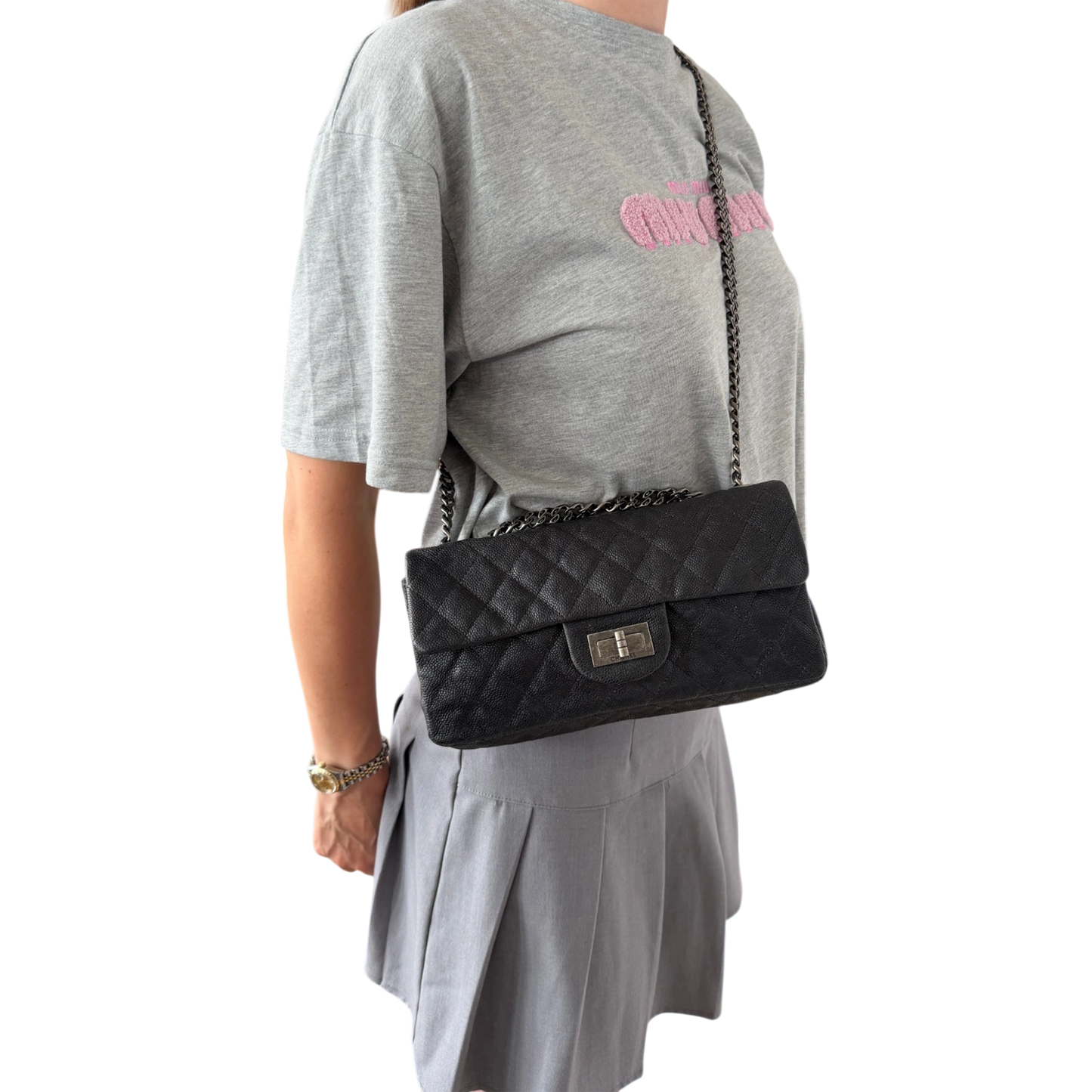 Chanel 2.55 Reissue East-West Flap Kaviarleder Grau, Ruthenium / neuwertig Chanel
