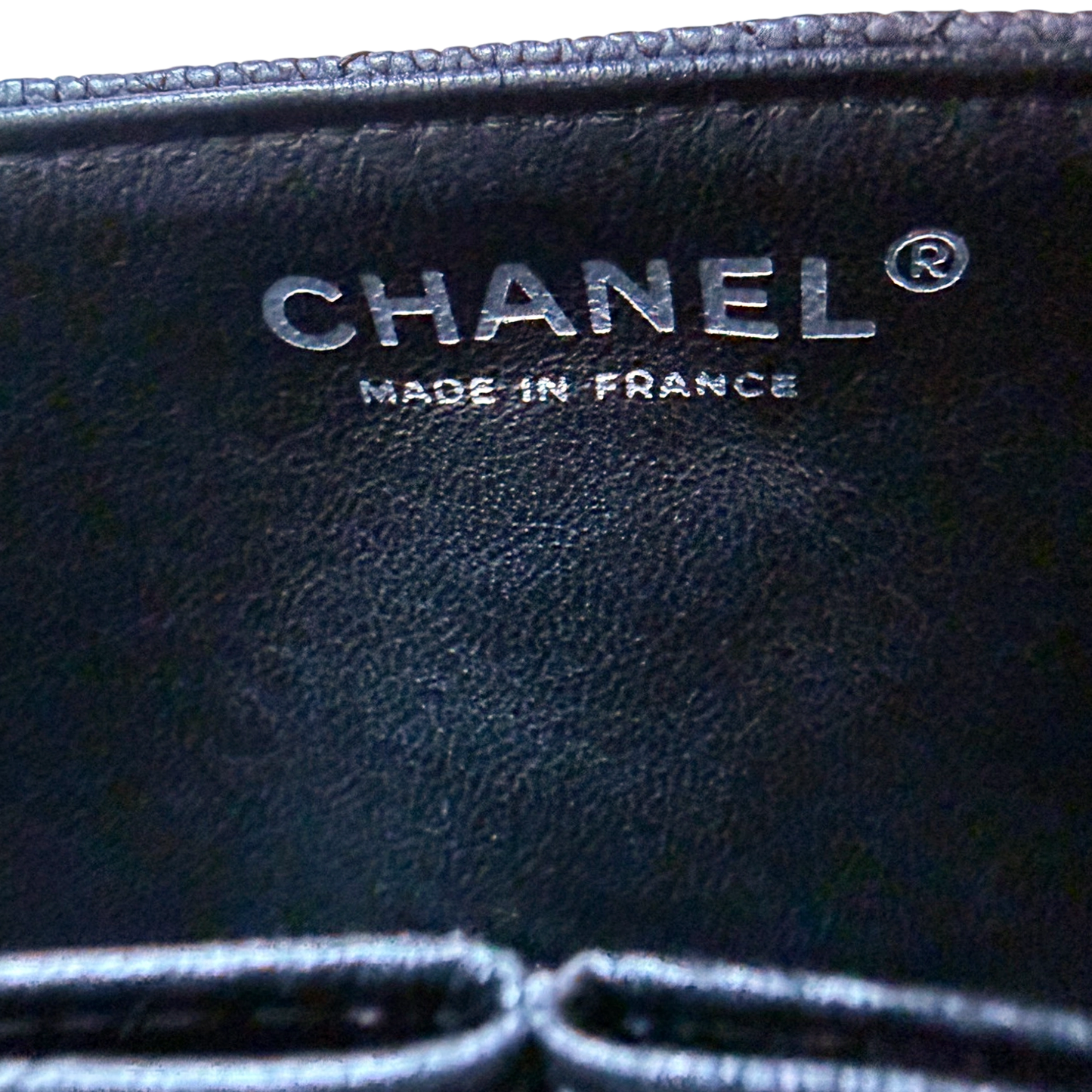 Chanel 2.55 Reissue East-West Flap Kaviarleder Grau, Ruthenium / neuwertig Chanel