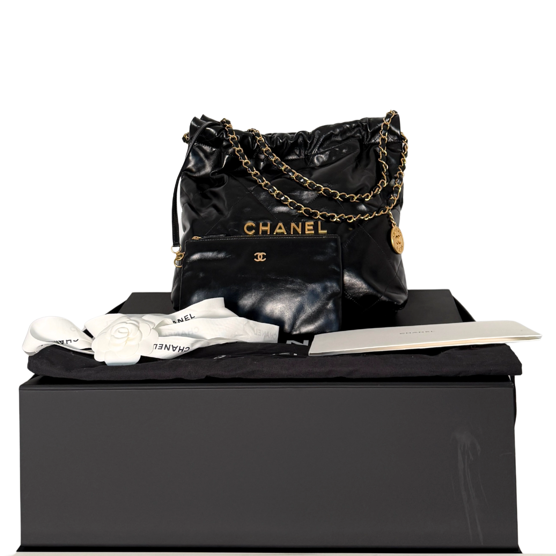 Chanel 22 kleine Hobo Bag Schwarz goldene Hardware Fullset / sehr gut Chanel