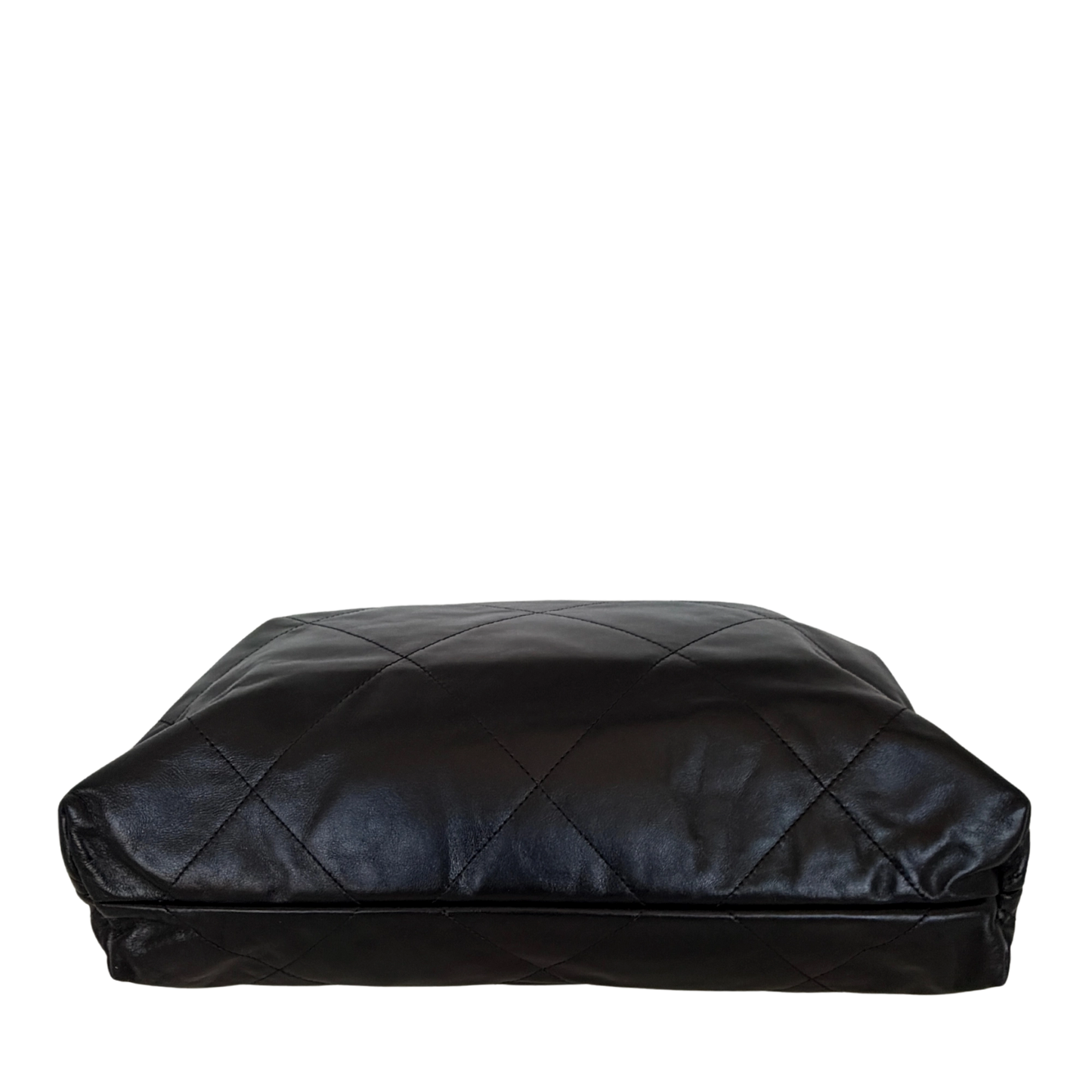 Chanel 22 kleine Hobo Bag Schwarz goldene Hardware / neuwertig Chanel