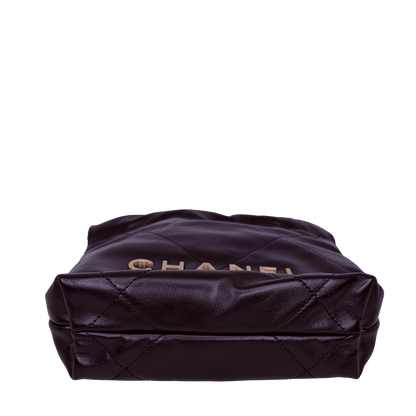 Chanel 22 klein Schwarz glänzenedes Kalbsleder GHW Fullset / neuwertig Chanel